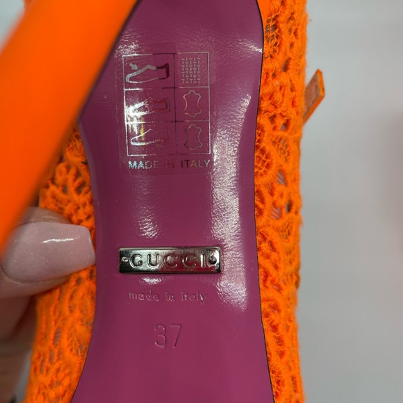 Gucci Neon Lace Lace pumps (37) - Picture 11 of 14